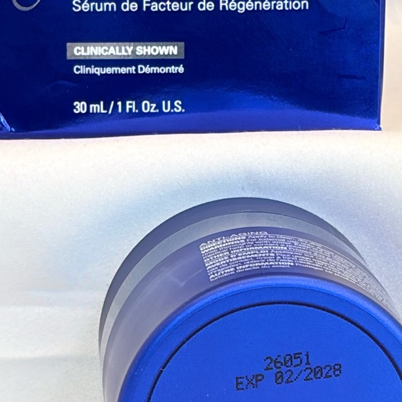 ZO Growth Factor Serum + Firming Serum Booster Vials ($380 Value) - Picture 5 of 9
